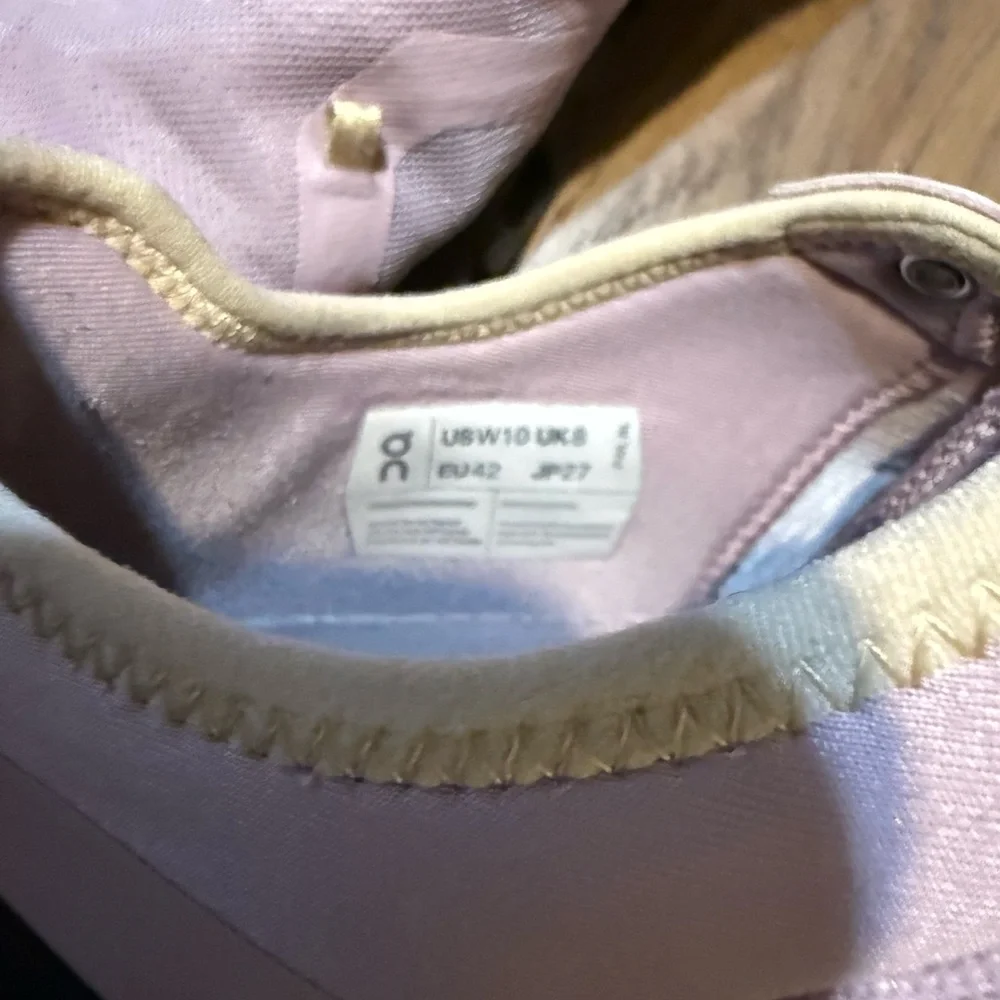 On Running Lavender Sneakers - Picture 5 of 5